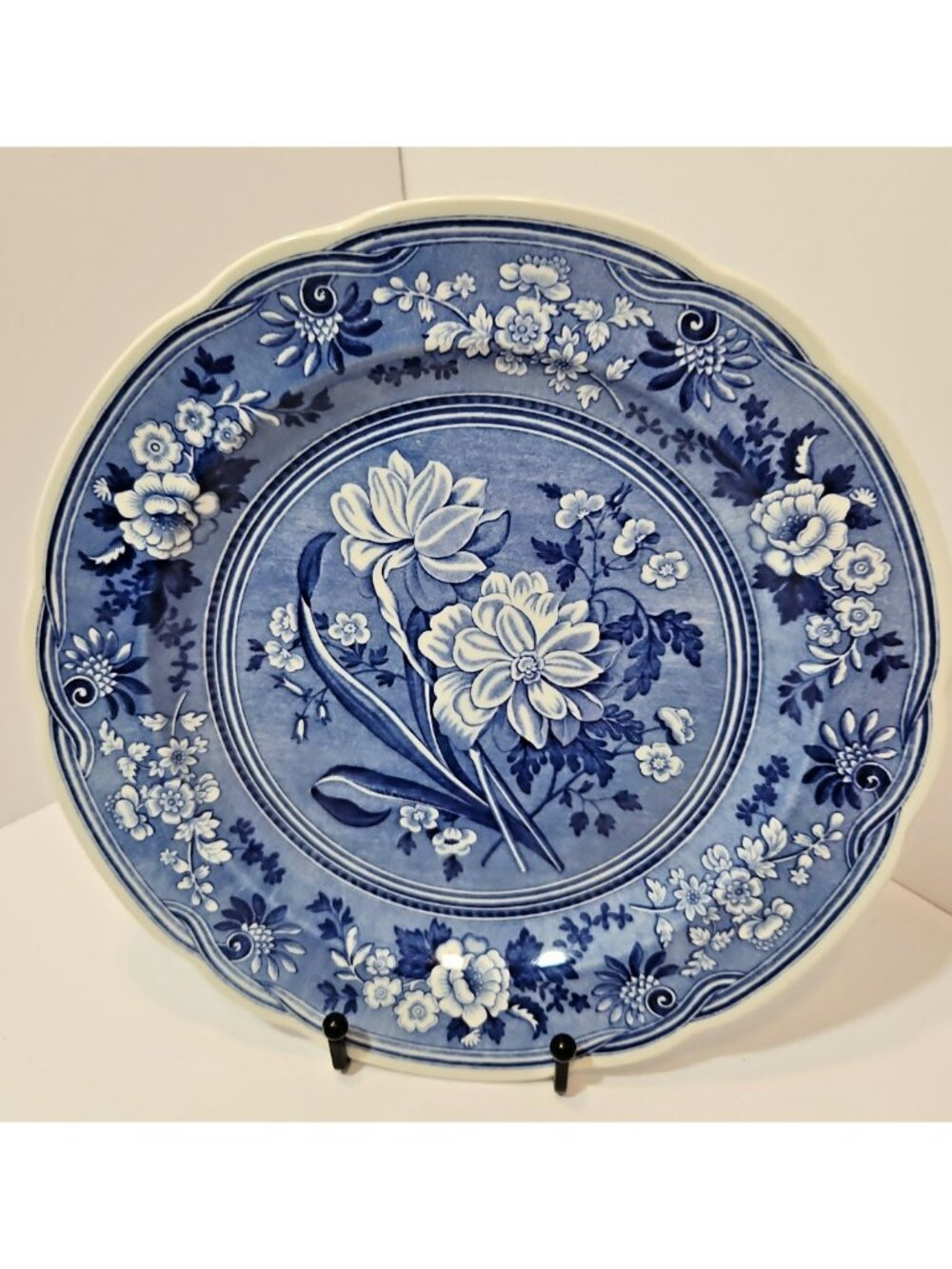 The Spode Blue Room Collection "Botanical" Plate Made England 10.5" Blue White